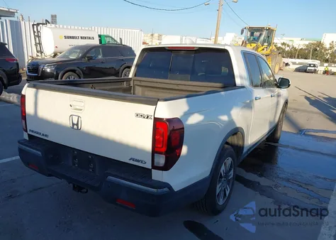 2017 Honda Ridgeline Rtl-E из США, поврежденный, VIN 5FPYK3F70HB034558